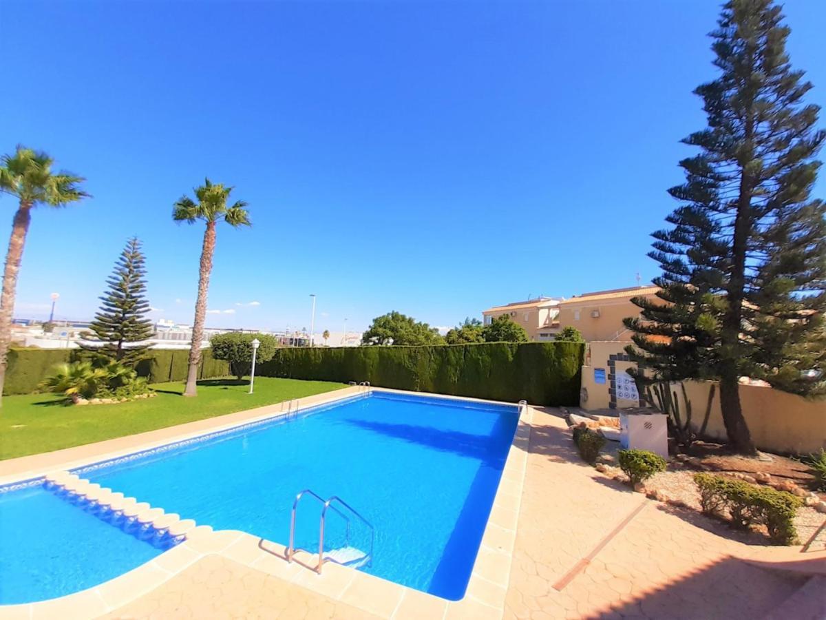 Casa Alegria Apartment With Pool Torrevieja Extérieur photo